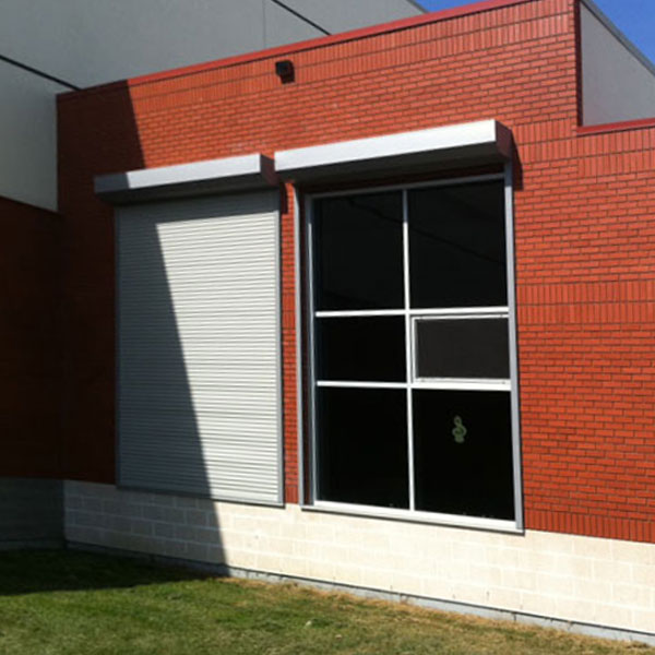 hurricane-exterior-roller-shutters-seeview-blinds